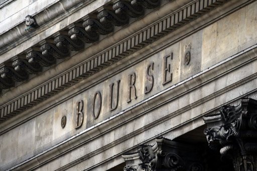 La Bourse de Paris débute la semaine en hausse, aidée par l'Italie