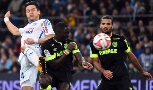 Ligue 1: Marseille stoppe Nantes et reprend ses distances avec Paris